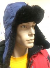 Шапка-ушанка со звукопроводными вставками.